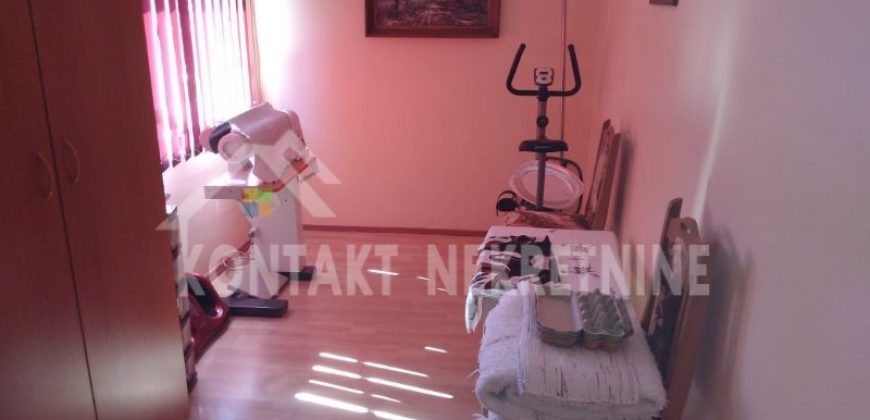 KUĆA SA POTKROVLJEM U BANJI VRDNIK