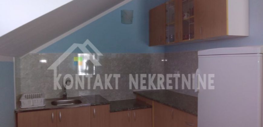 KUĆA SA POTKROVLJEM U BANJI VRDNIK