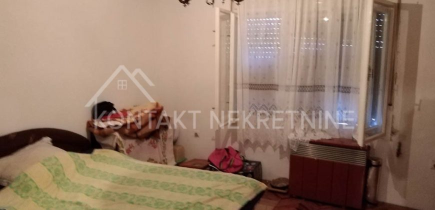 Kuća Na Sprat U Najlepšem Delu Rume