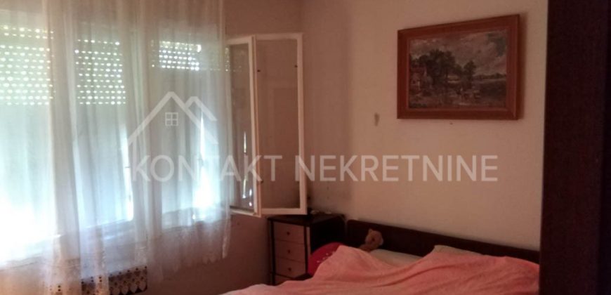 Kuća Na Sprat U Najlepšem Delu Rume