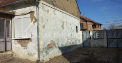 Dve Kuće u Donjim Petrovcima