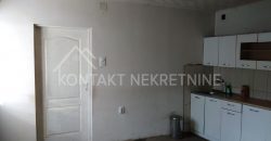Dve Kuće u Donjim Petrovcima