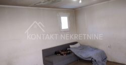 Dve Kuće u Donjim Petrovcima