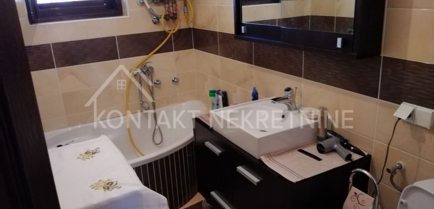 Nova Kuća u Malim Radincima