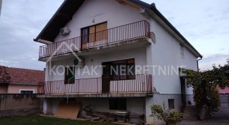 Kuća sa potkrovljem