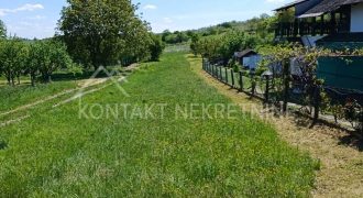 Na Prodaju Građevinski Plac u Vrdniku – Potes Galamboš