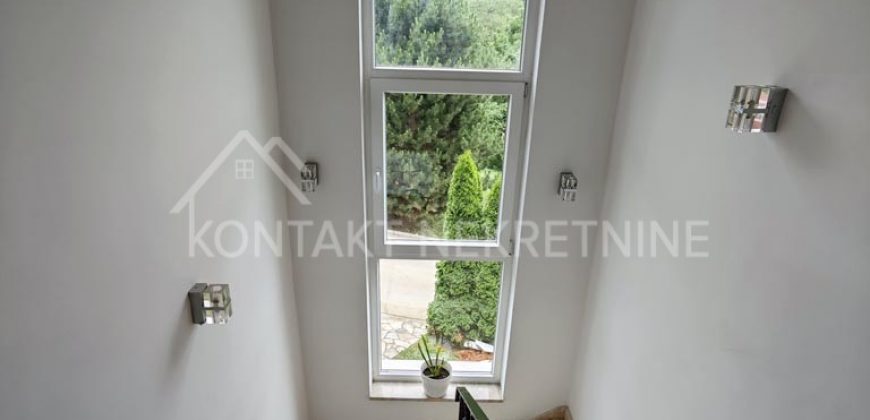 Prodaja Apartmanskog Kompleksa U Vrdniku