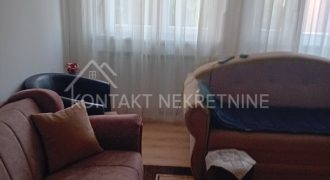 DVOSOBAN STAN U STROGOM CENTRU