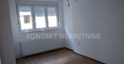 Nov Dvosoban Stan U Prizemlju – Centar Rume