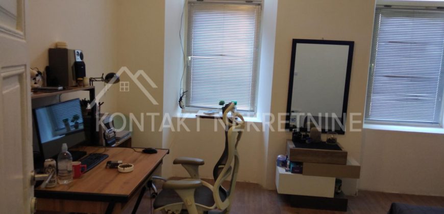 STAMBENO POSLOVNI PROSTOR U CENTRU KRALJEVACA