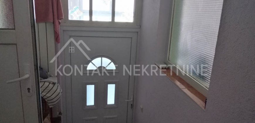 Nova Kuća U Blizini Centra Rume