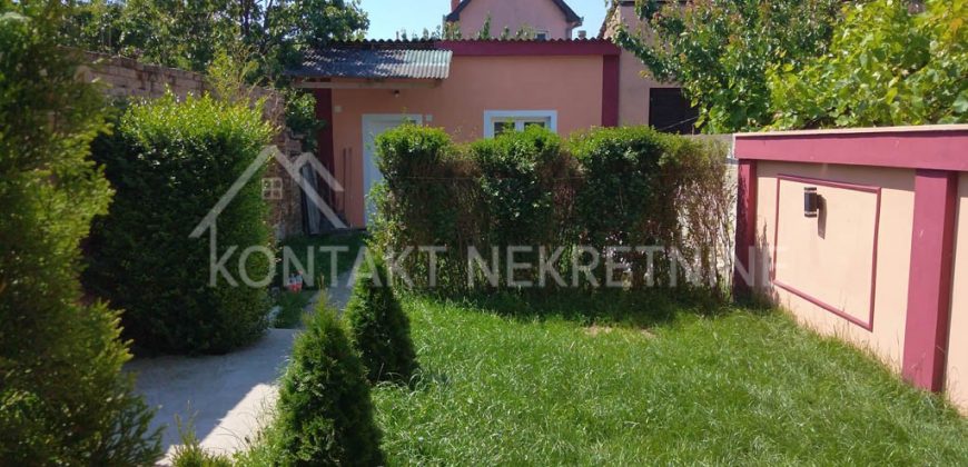 Nova Kuća U Blizini Centra Rume