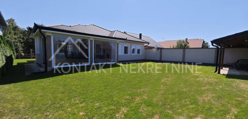 Savršena Kuća Za Miran Porodični Život – TOP Lokacija!