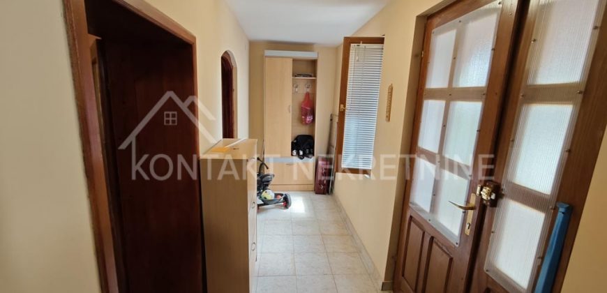 Seosko Domaćinsto U Stejanovcima Prodaja/Zamena