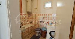 Prodaje Se Prizemna Kuća U Rumi 99m²