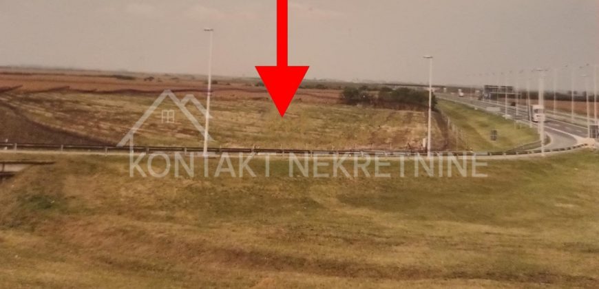 Građevinsko Zemljište U Radnoj Zoni – Auto-put Pećinci