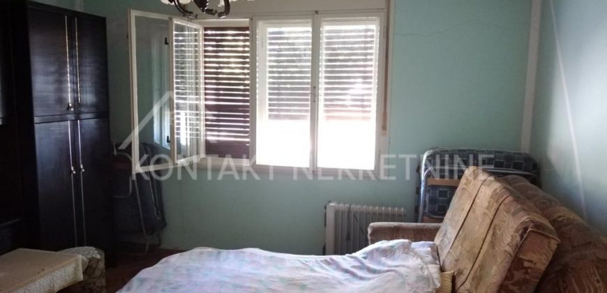 Prizemna Kuća U Rumi (73m²)