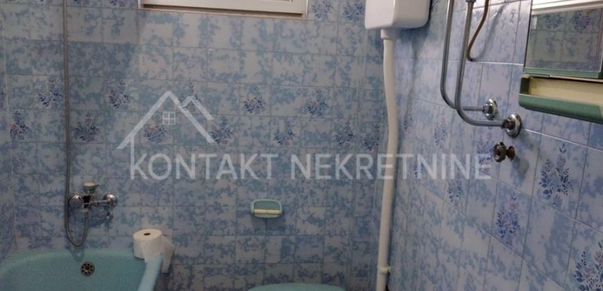Na Prodaju Porodična Kuća U Rumi – Nov Krov, PVC, CG