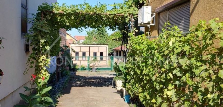 Kuća 160 m² Na Prodaju – Odlična Prilika Za Višečlane Porodice!