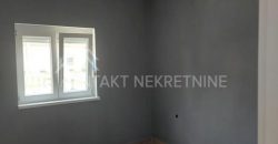 Na Prodaju Kuća sa Letnjikovcem i Garažom – Blizina Borkovca!