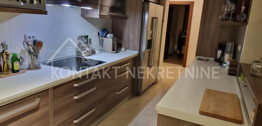 Na Prodaju Luksuzna Kuća U Irigu – Blizina Manastira Novo Hopovo