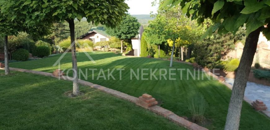 Na Prodaju Luksuzna Kuća U Irigu – Blizina Manastira Novo Hopovo