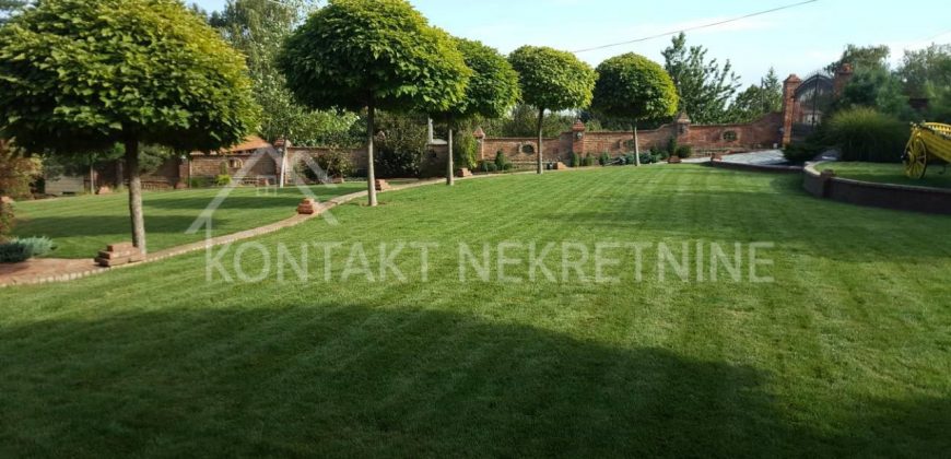 Na Prodaju Luksuzna Kuća U Irigu – Blizina Manastira Novo Hopovo