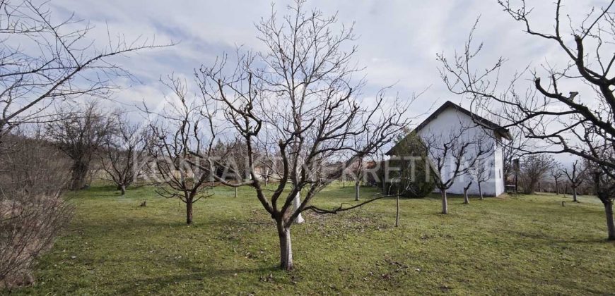 🏡 Vikendica Sa Voćnjakom – Ruža Vetrova | Široke Ledine
