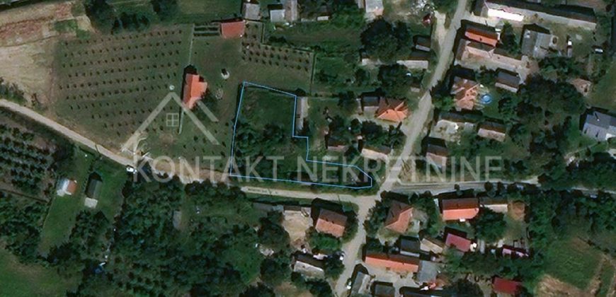 Odlična Prilika – Građevinski Plac U Blizini Crkve | Jazak