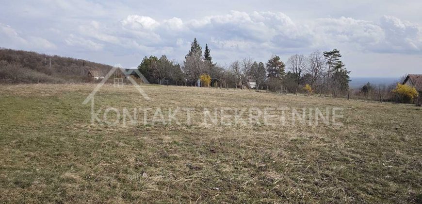 Građevinsko Zemljište Na Širokim Ledinama – 2 placa od 12.5 ari!