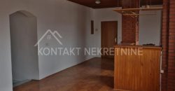 Jednoiposoban Stan Kod Doma Zdravlja – Odlična Lokacija