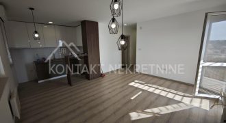Komforan Jednoiposoban Stan U Novogradnji! Prostrana Terasa + Parking Mesto