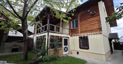 Porodična Kuća Sa Radionicom – Odlična Lokacija!